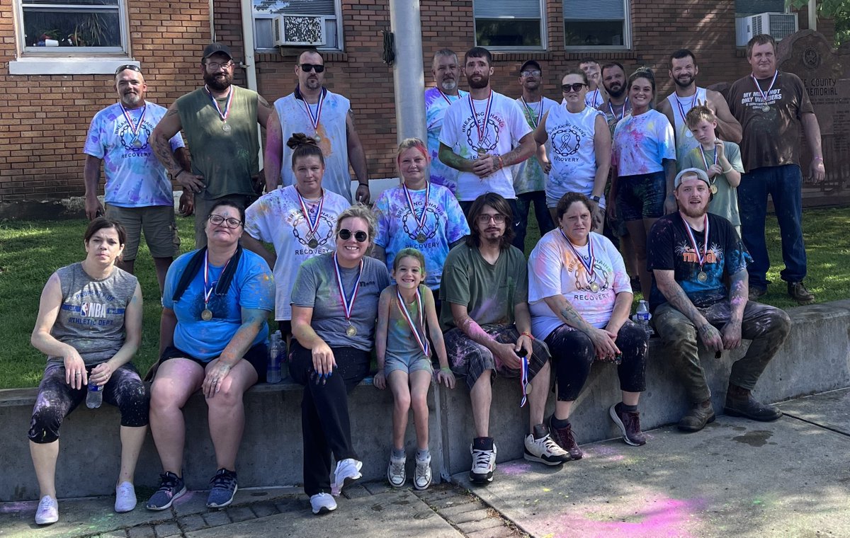 kentuckycourts's tweet image. 👟Specialty Courts from Wolfe, Powell and Breathitt counties participated in the Recovery Week 5K Color Run! 🌟#RecoveryWeek #KentuckyCourts #CommunityStrong