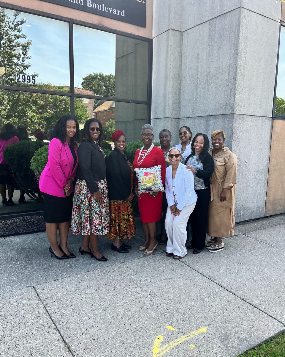 Today, we celebrate Cynthia McDaniel, our Director of Administrative Operations and Executive Assistant to the CEO, as she retires after 24 incredible years with us! Join us in wishing Cynthia all the best in her retirement!✨
#CFDI
