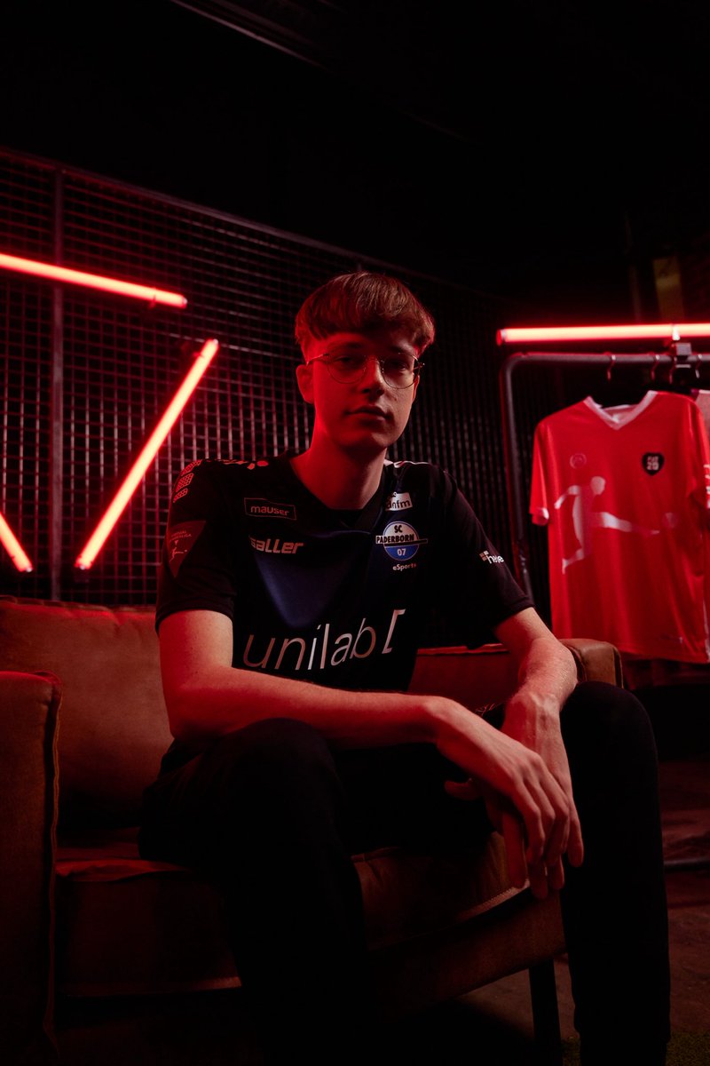 Diviners_'s tweet image. Ich verlasse @scp07_esports.
Ich blicke auf eine coole und erfolgreiche Saison zurück, in der wir in beiden Wettbewerben das Halbfinale erreichen konnten. 
Danke an Team und Verantwortliche für die schöne Zeit 🙏❤️
Nun ist es Zeit für ein neues Kapitel – wo, erfahrt ihr bald ⏳