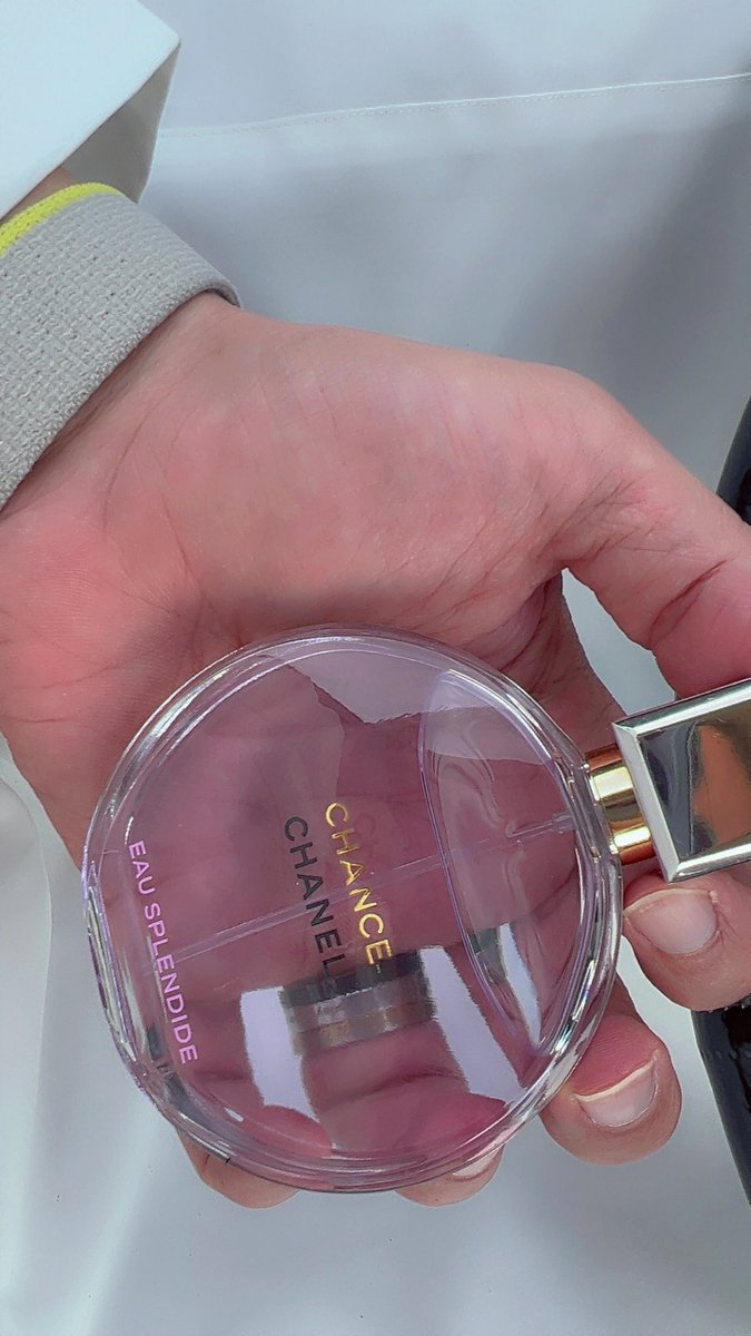 #شانيل جديدهم هذا روووووعه 

 #عطرك_المفضل