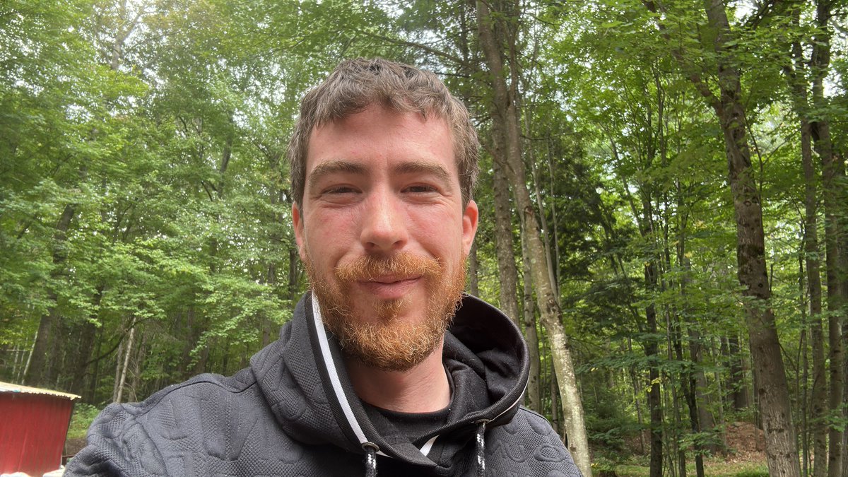 Good morning legends.
Stop overthinking the outcome and stop obsessing about who’s watching, just put in the work.

Stream, Create, Post, and Build one step at a time. The algorithm isn’t your enemy… inaction is. Your content won’t be perfect, but it doesn’t need to be.