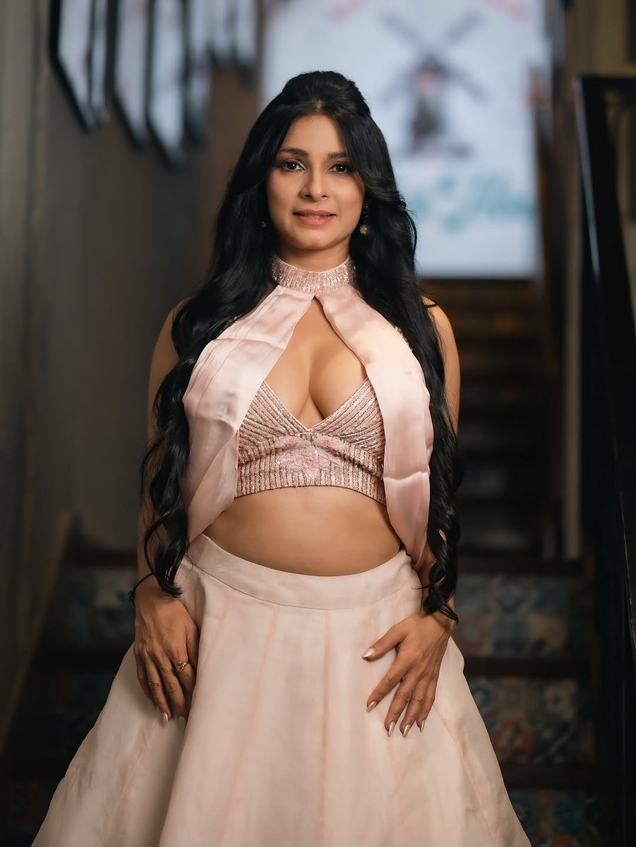 PrinceCinemas's tweet image. Stunning #TanishaMukherjee