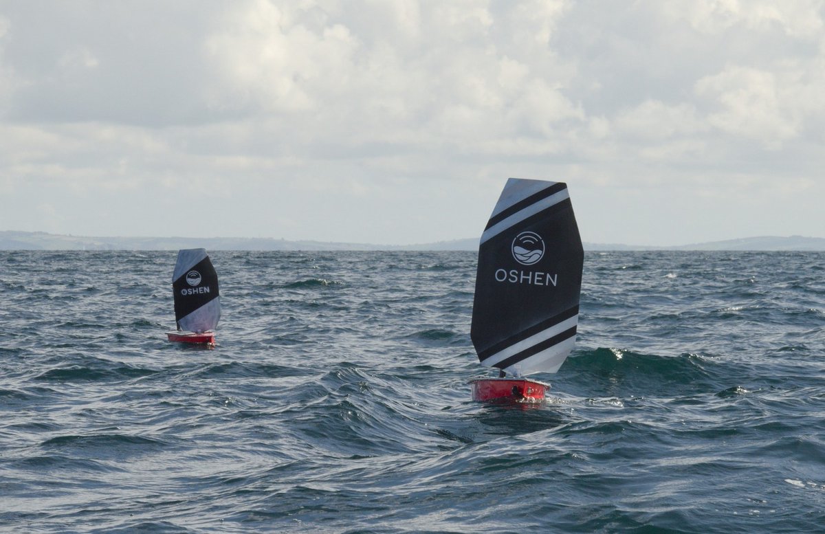 #ICYMI: <a href="/NOAA/">NOAA</a> and partners deploy mini ocean robots to collect #hurricane data. The 4-foot-long uncrewed surface vehicles (seen below) aim to deliver low-cost data for #research and #forecasting. 

Learn more at this link:research.noaa.gov/noaa-and-partn…
