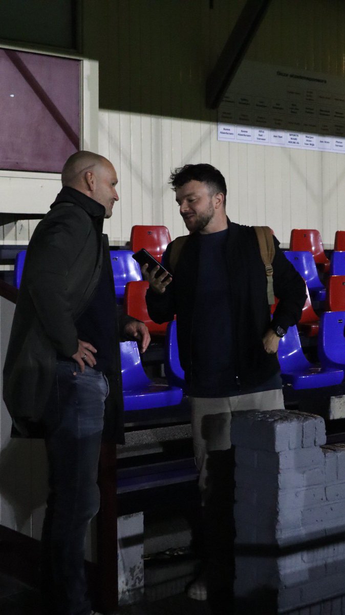 Twee helden. 

Klippel en <a href="/dennis_kas/">Dennis Kas</a>.