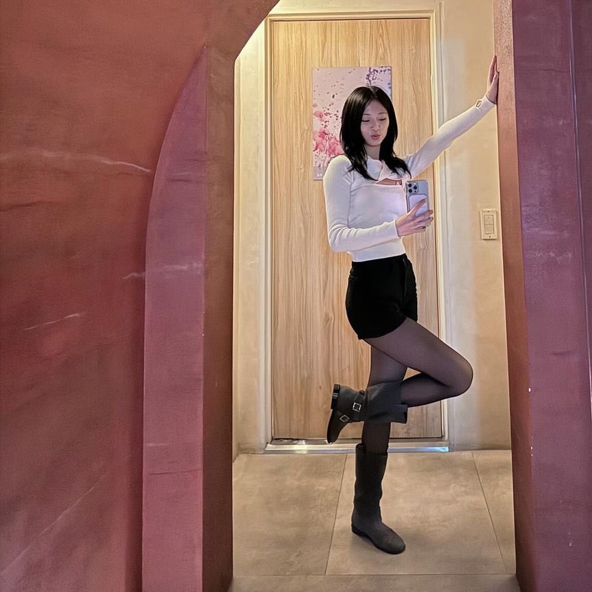 tdoosebongie's tweet photo. okay divas 💅 https://t.co/M6SHVQn9y6