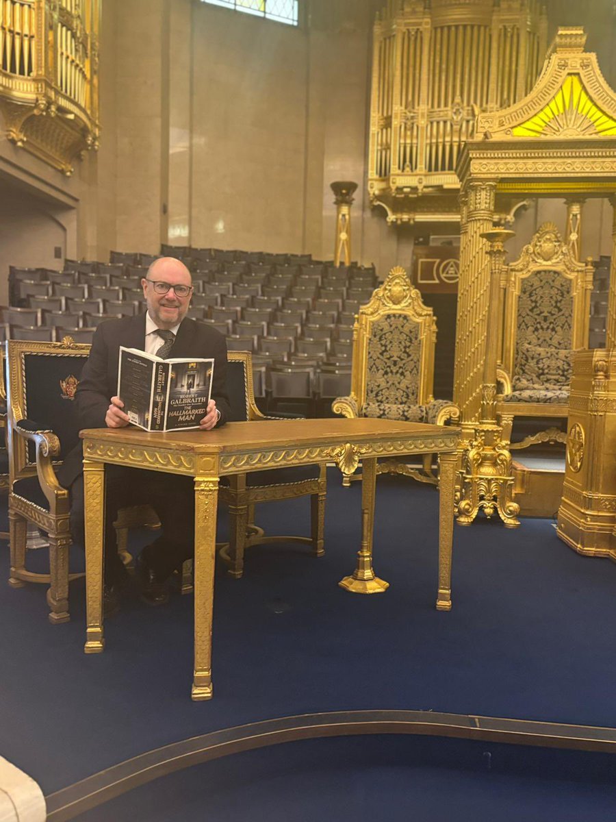UGLE_GrandLodge's tweet image. Safe to say the Grand Secretary is a huge fan of the Strike novels! 📖

Perhaps the author might even sign it for him … ✍️

#Freemasons