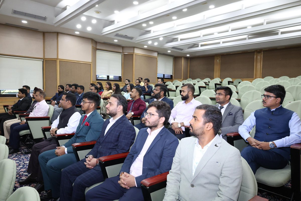 Indian Information Service - SG tweet media