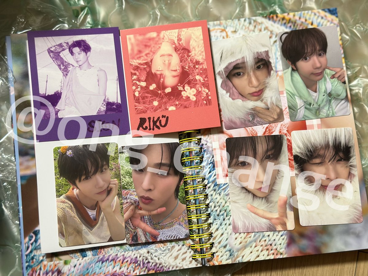 ong_change's tweet photo. 엔시티 위시 미니 3집 컬러 포카 교환

✓ 포토북 버전 photobook ver.
저: 리쿠 재희
💚: 유우시

✓ 포토북 초회한정반
저: 왼쪽 사진 속 시온 리쿠 재희 료
💚: 오른쪽 사진 유우시

✓ 포토북 폴라로이드
저: 시온 리쿠
💚: 유우시

DM 주세요!

NCT WISH COLOR https://t.co/v82lFTueXK