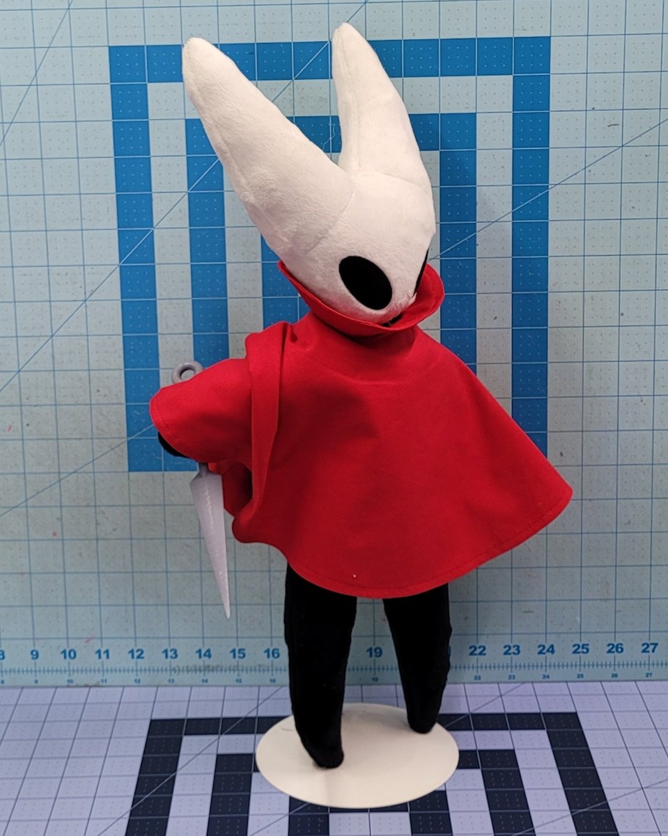 DapperMooseArt's tweet photo. YEAAAAAH ITS #SILKSONG DAY https://t.co/gL9FFDzQL6