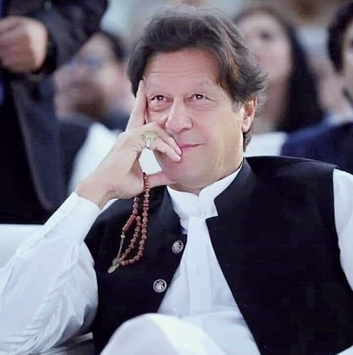ibrahim_ipians's tweet photo. اگر حق کی لڑائی میں آپ کے قدم کانپتے نہیں 
تو جان لیں کہ آپ اکیلے نہیں ہزاروں آوازیں @TeamiPians کے ساتھ گونج رہی ہیں

ساتھ دینے کے لئے کمنٹ کریں804 اور مجھے فالو کریں 
#غریب_تیرا_خیرخواہ_قید_میں https://t.co/xH92WVBdQ7