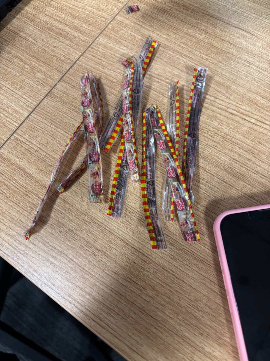 wannabe alex dunphy tweet media