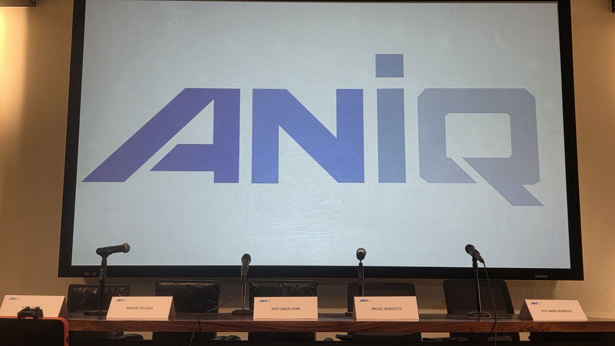 Daniela Loredo tweet media