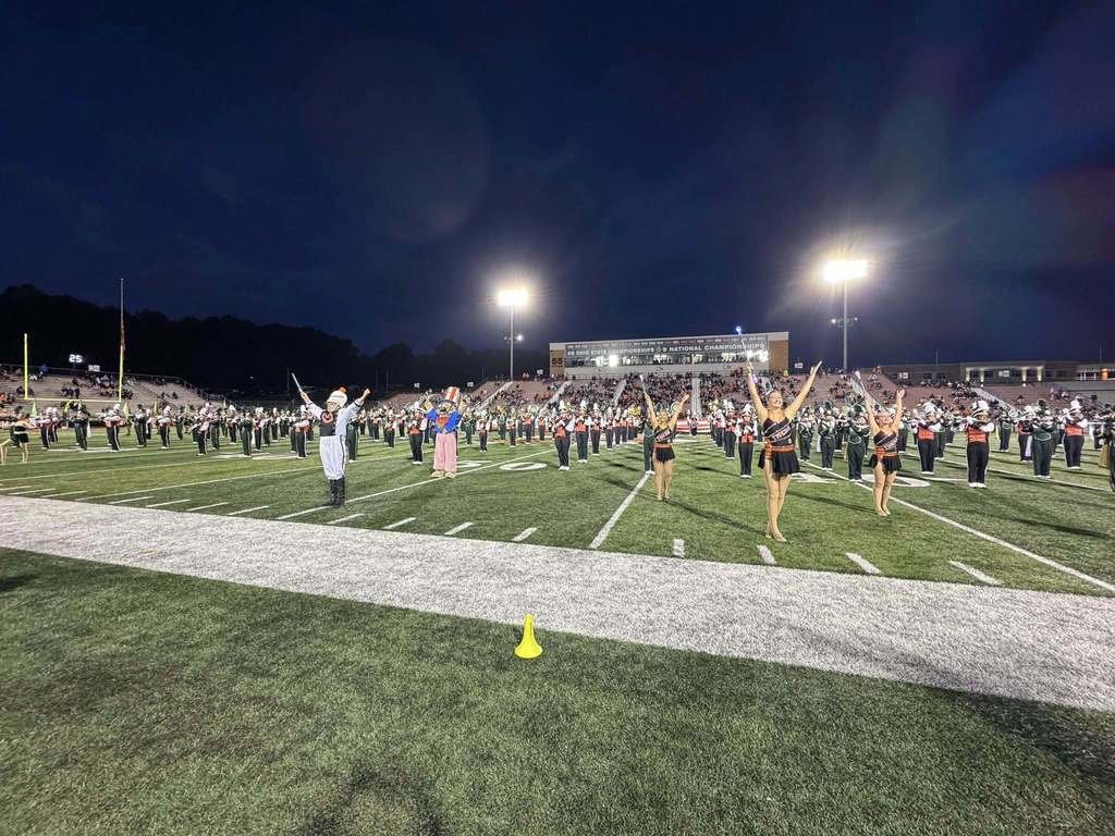 Military Night 2025

Last week, we honored the brave men and women who serve as active military, veterans, and first responders. Veterans were recognized during pregame with pins presented by the Veterans Service Commission of Stark County.❤️💙