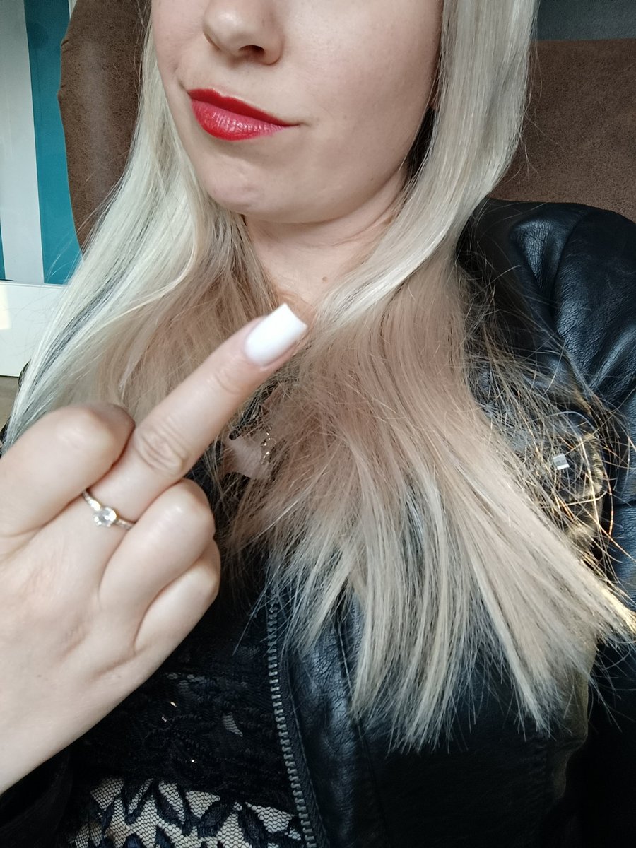 Deiner Herrin kannst du doch nicht wiederstehen 
$ende was ich bestimme oder scroll weiter Lo$$er

<a href="/FootParadiseRT/">#FootParadise RT Group</a> <a href="/FinDommes/">FinDom</a> <a href="/FinDommes/">FinDom</a> <a href="/user385u/">RT Femdom & Feet models</a> <a href="/slavekane/">RT Findom 60k</a>