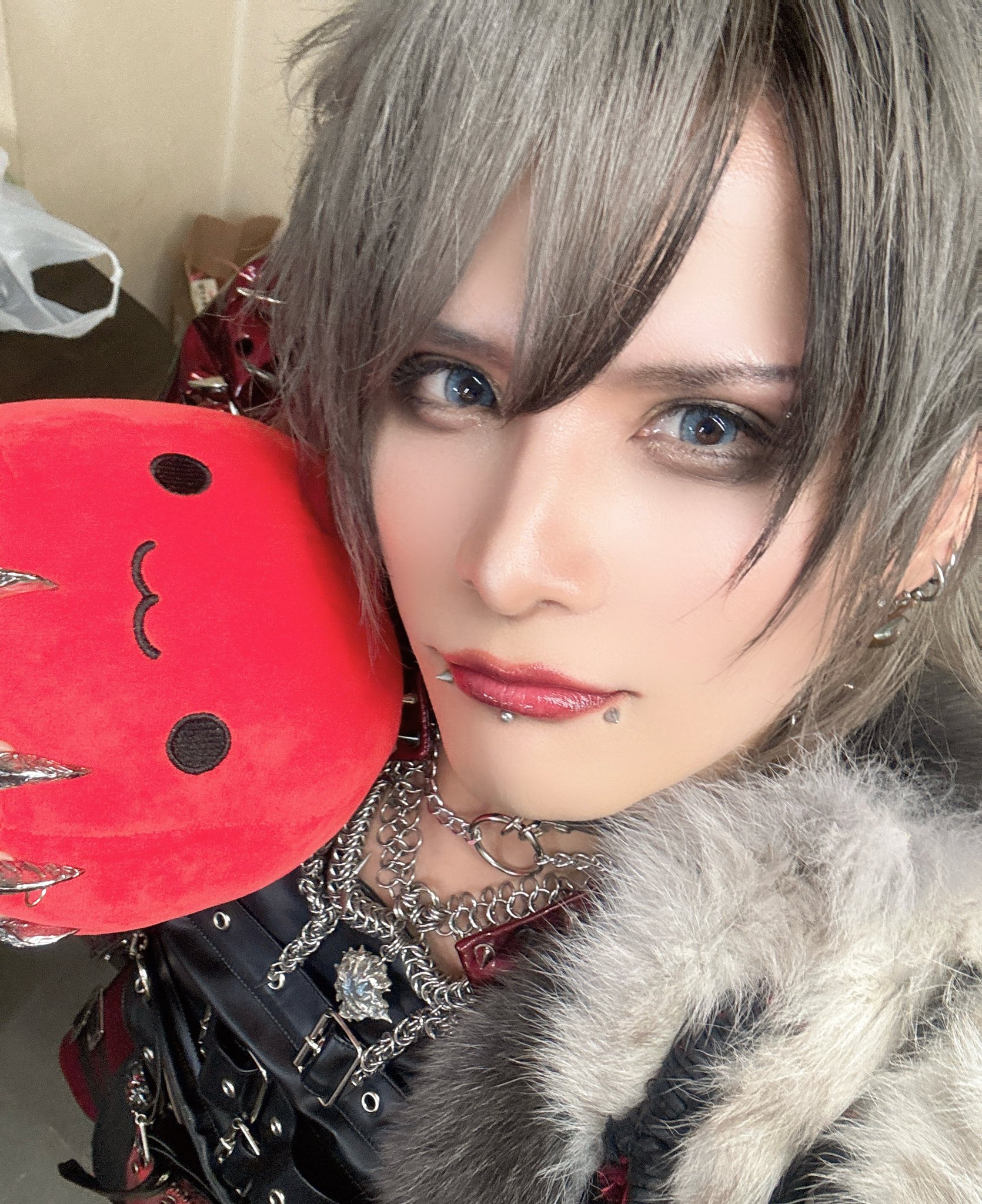 Royz 昴 証明写真 Royz 昴 証明写真 GbJxp6VaYAAsjrx.jpg