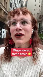 NEO 新しい tweet media