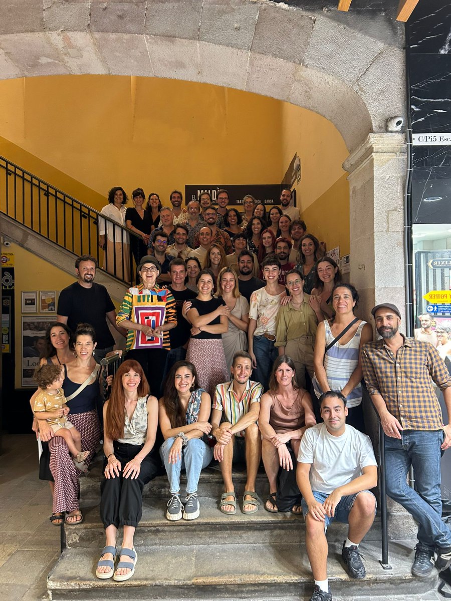 Avui hem presentat la Temporada 25-26 ✨

Una temporada on volem reïvindicar-nos com a teatre del Gòtic, i celebrar que encara hi som i que hi volem ser per molts anys més. Un any ple de novetats i retorns molt esperats. 

🎟️ Programació i entrades a elmalda.cat/temporada-25-2…