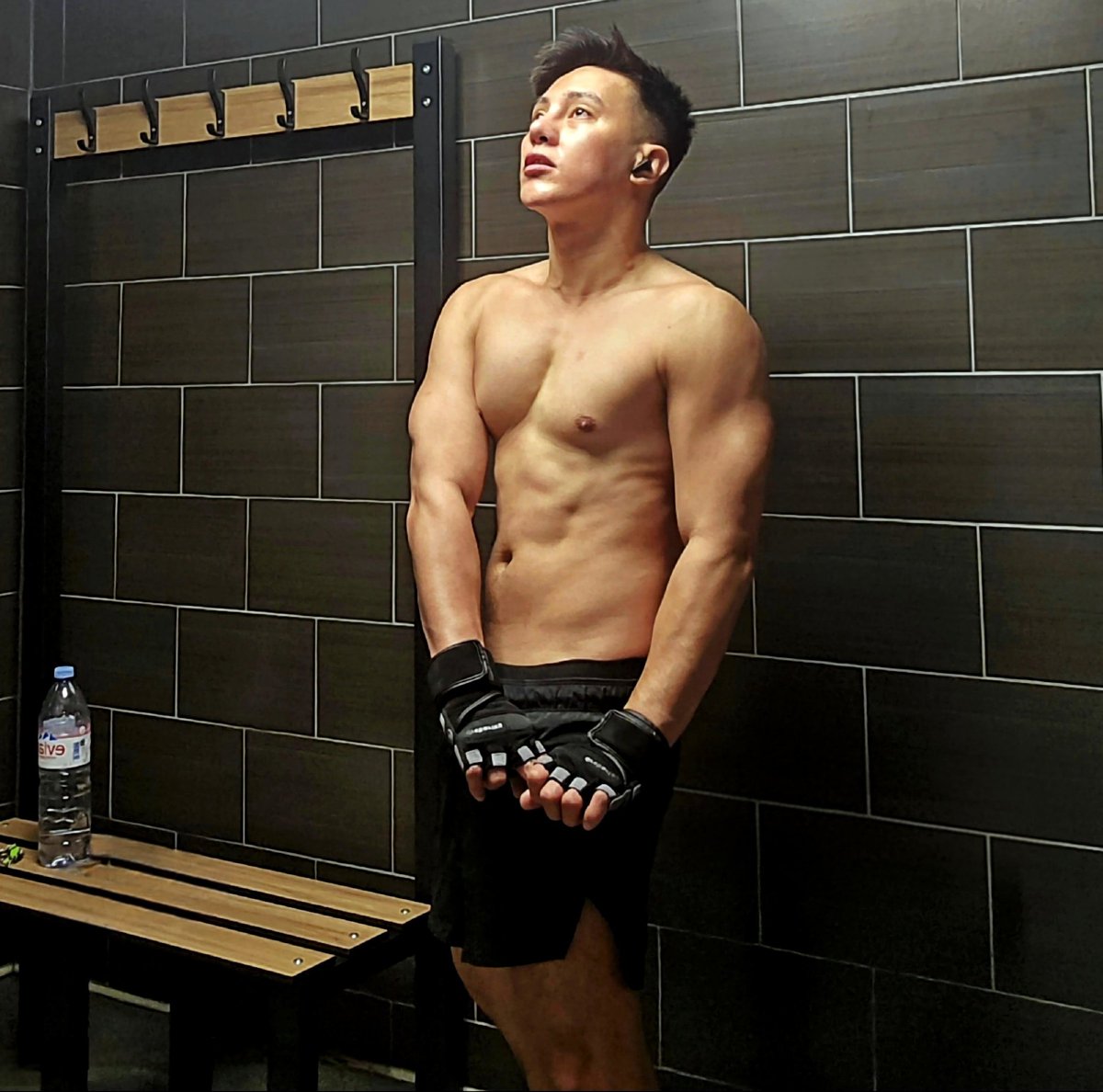 TheRealNarsJay's tweet photo. Flexin' some muscles after work out
😉😉😉 https://t.co/fLCnSfx31c