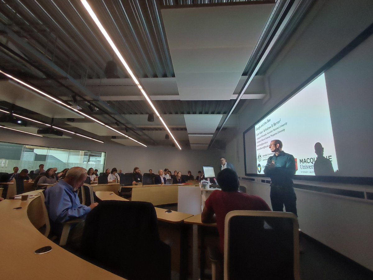 devjoniscience's tweet image. Prof. Andrew Barron and Prof. Colin Klein: &quot;Google and the bee&quot;

#robotics #autonomy

#nibai2025 #TuOS