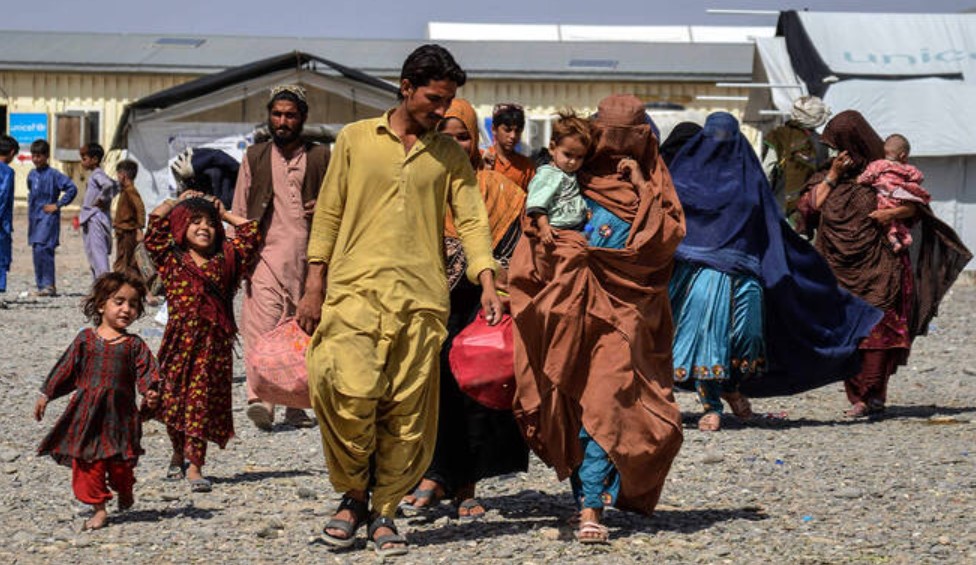Pakistan verhaftet erneut Afghan:innen – darunter auch Menschen, die im Bundesaufnahmeprogramm für besonders Gefährdete anerkannt sind. Einige wurden bereits abgeschoben, andere leben aus Angst vor der pakistanischen Polizei auf der Straße.

Wir fordern die Bundesregierung auf: