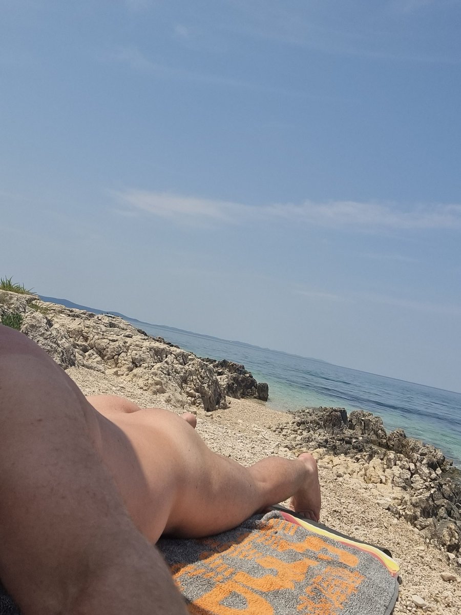 nikos1803 tweet media