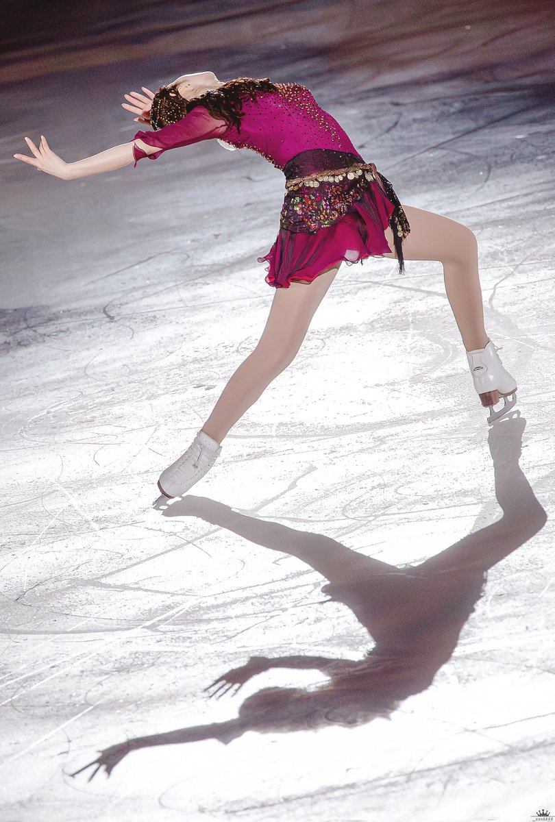 _3x4k's tweet photo. 190606 - 190608 AllThatSkate2019
김연아 (Yuna KIM) | Dark Eyes

❤️Happy Birthday to YUNA❤️

#김연아 #YunaKIM #QueenYUNA 
#ATS2019 #HappyYunaDay https://t.co/SKg4qRpb2f