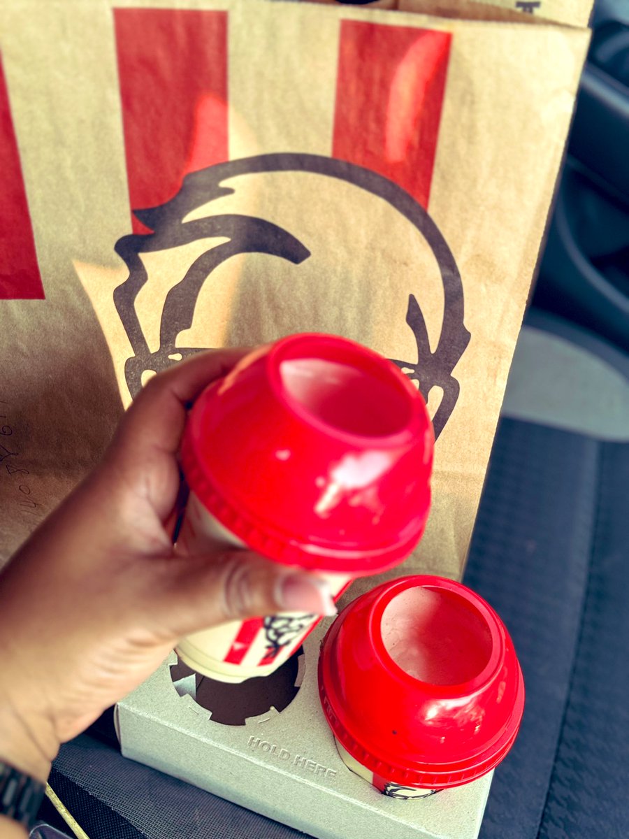 PreshSanele's tweet photo. Today I bought a meal and two milkshakes, but unfortunately, I was not given any straws. I ended up drinking the milkshake the way one would drink traditional African beer (umqombothi), and honestly, I did not enjoy that experience. Please ensure customers receive straws. https://t.co/PiMAgXzQLU