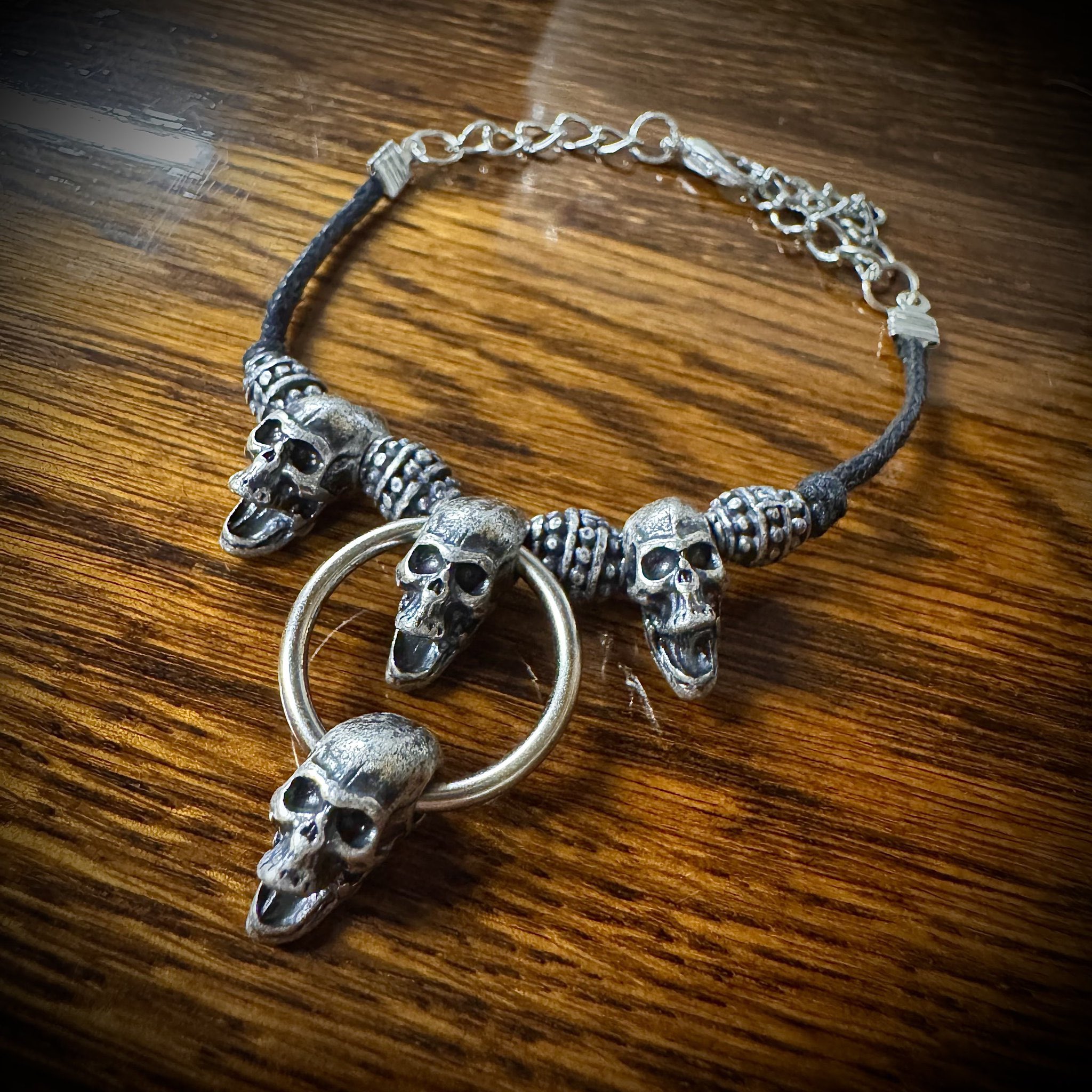 【希少】廃盤品 M.cohen スカル多連ブレスレット ネックレス 希少】廃盤品 M.cohen スカル多連ブレスレット ネックレス
