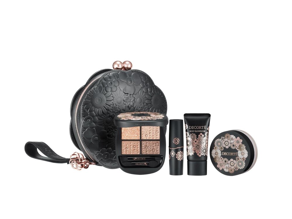 コスメデコルテ2025年クリスマスコフレ、‟花々咲き誇る”がま口ポーチ