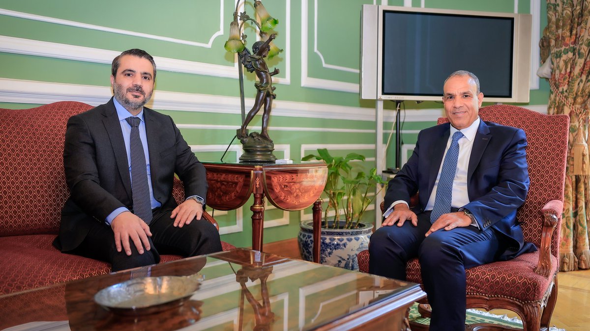 التقى وزير الخارجية والمغتربين السيد أسعد حسن الشيباني اليوم في القاهرة بنظيره المصري السيد بدر عبد العاطي، وذلك على هامش أعمال الدورة الـ164 لمجلس جامعة الدول العربية على المستوى الوزاري.