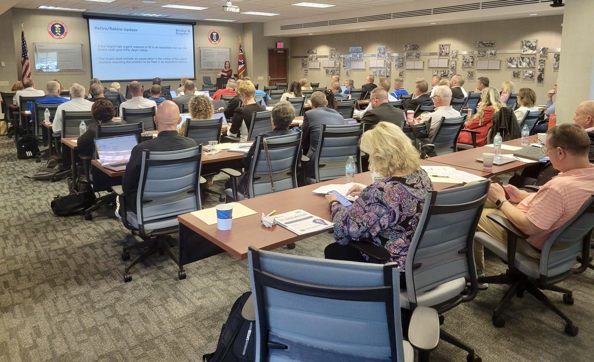 EoptimizeUSA's tweet image. Supporting school superintendents with breakfast ⁦@BASA_Supt⁩ regional meeting ⁦@belindakenley⁩ #educators #leadership