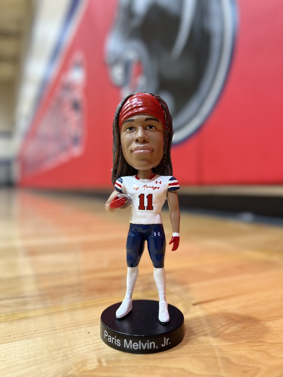 CSHSPanthersFB's tweet image. Thank you @ihss_houston for dropping off this special bobblehead for our student-athlete @ParisMelvinJr 🏈. We appreciate the recognition and support of our program and players. 
#CHOP