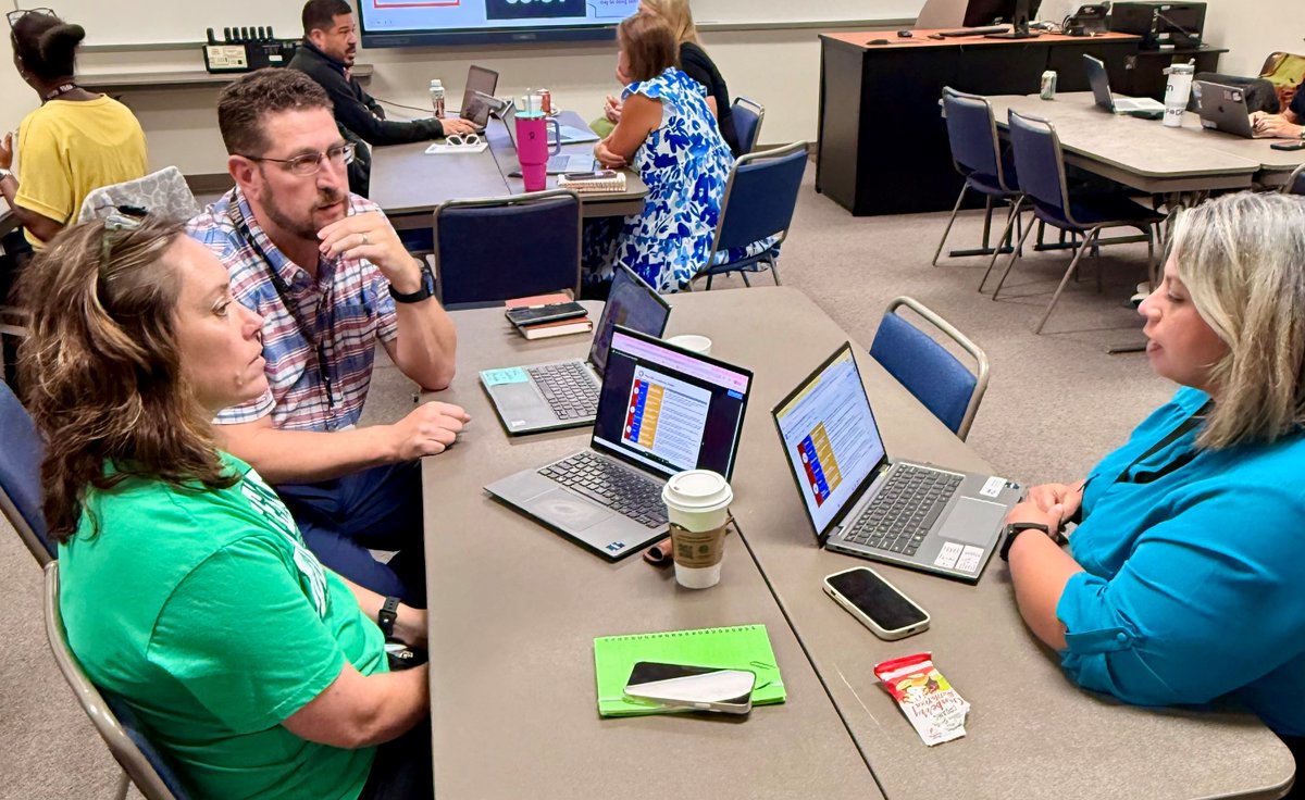 Plano_Schools's tweet image. Great things are happening at this week&apos;s Plano ISD Aspiring Principals Academy! 🌟

Current assistant principals are engaging in collaboration and feedback sessions, preparing to take the next steps as future Plano ISD principals.

#TeamPlanoISD #ItAllBeginsHere