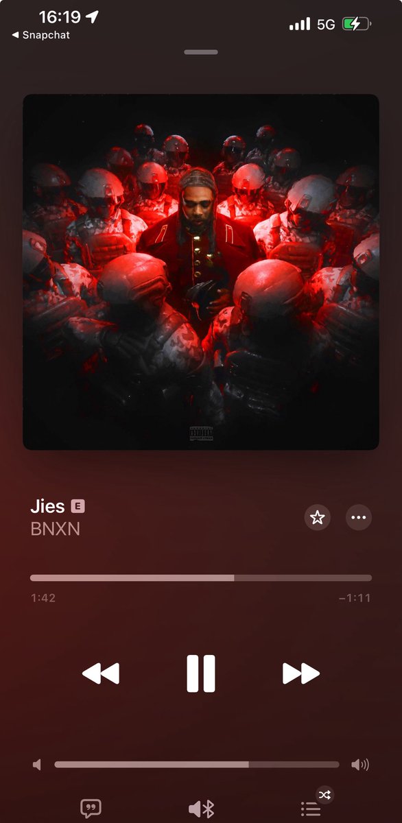 waxzyy_'s tweet photo. probably the best song off that Album https://t.co/BLUmZmHn5J