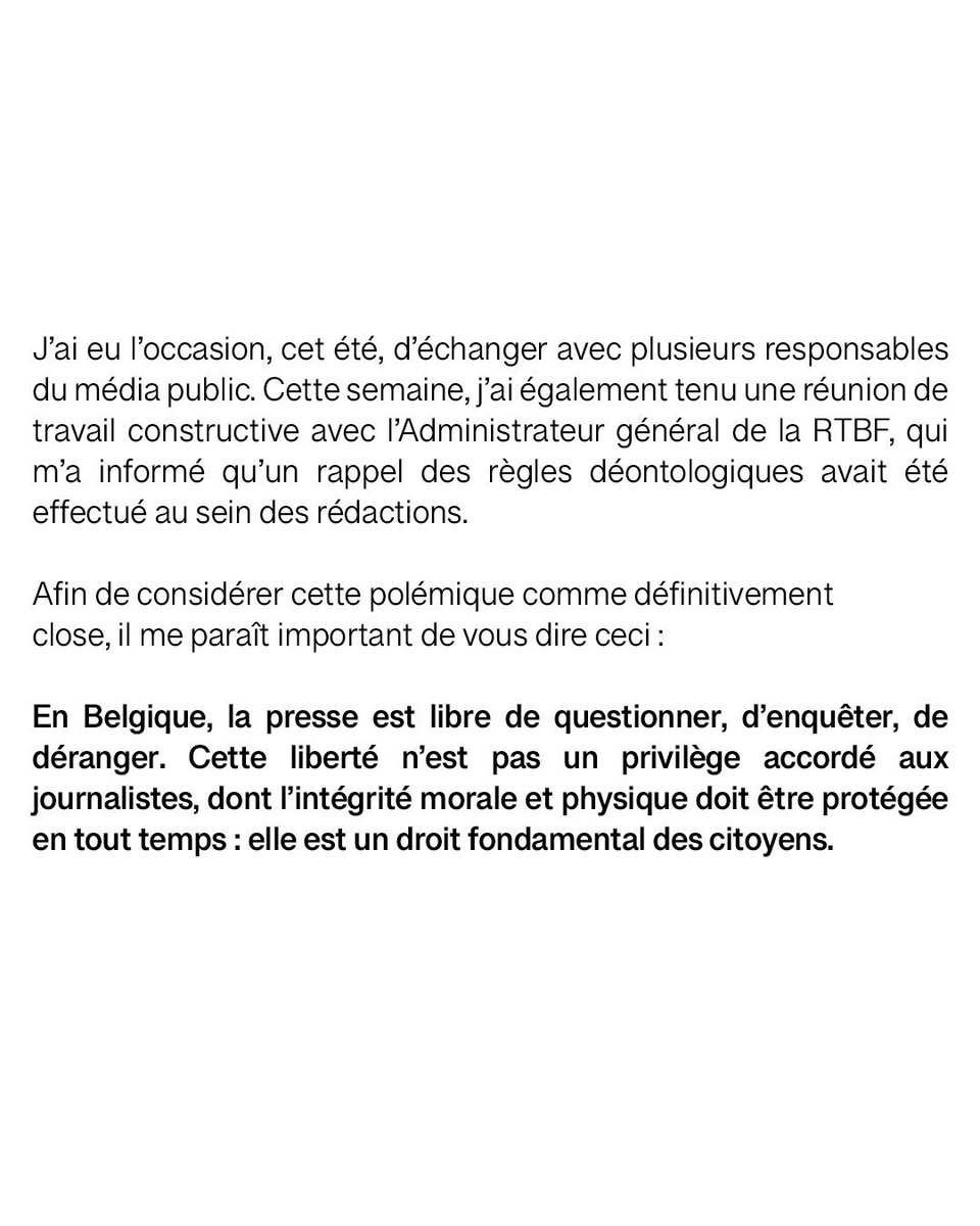 J_Galant's tweet photo. En 🇧🇪, la presse est libre de questionner, d’enquêter, de déranger. Cette liberté n’est pas un privilège accordé aux journalistes, dont l’intégrité morale et physique doit être protégée en tout temps : elle est un droit fondamental des citoyens.

La liberté de la presse est une richesse que nous devons protéger mais jamais sanctuariser au point d’oublier qu’elle appelle en retour, une immense responsabilité. Celle de l’exactitude, de la déontologie, de la rigueur. Elle ne peut être l’alibi d’une course au clic, d’une approximation ou d’un raccourci.

Ma déclaration complète au Parlement de la Fédération Wallonie-Bruxelles sur le rôle central de la liberté de la presse et sur la responsabilité qui l’accompagne ⬇️