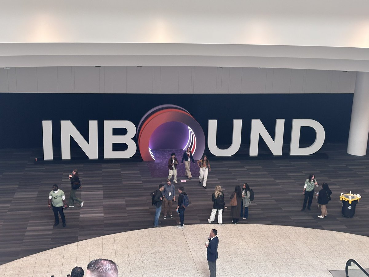 DriveChipSip's tweet photo. Great first day at @INBOUND! Looking forward to a great Day 2.
S/O @worldata, @GeorgeBThomas and all the great presenters so far. #Inbound2025 https://t.co/mBCZyPWSjY