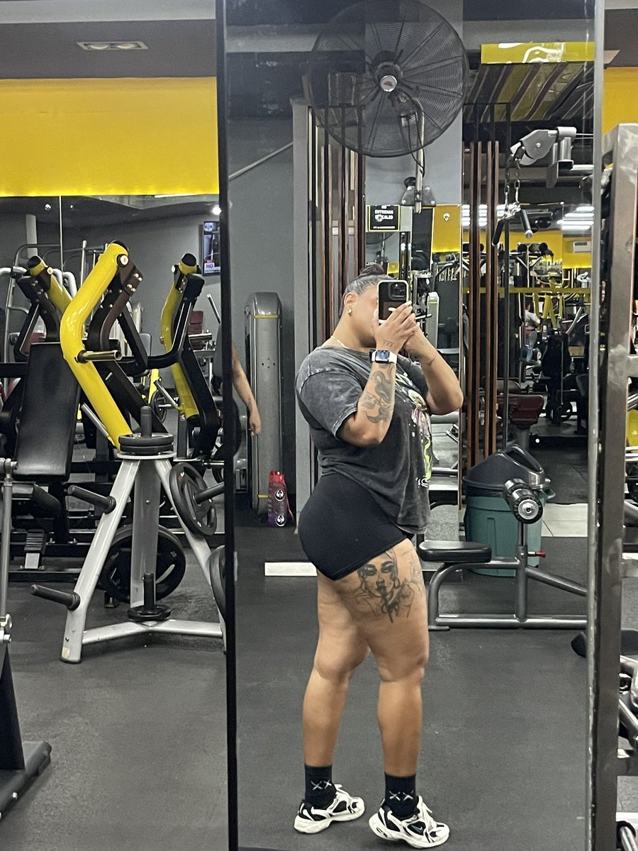 🦍