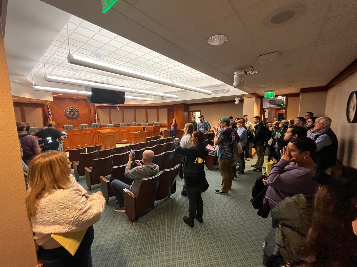 txcannaco's tweet photo. Make no mistake, our work to defeat a hemp ban in Texas began in December of 2024, when we led a team of 50+ people on a tour of the Texas Capitol. We worked with several organizations, lobbyists, activists and legislators along the way, all whom deserve praise and recognition, to create the paradigm shift we see happening with cannabis in Texas. When we talk about the history of ending cannabis prohibition in the USA, we will talk about this collective effort in Texas by Texans. #txlege