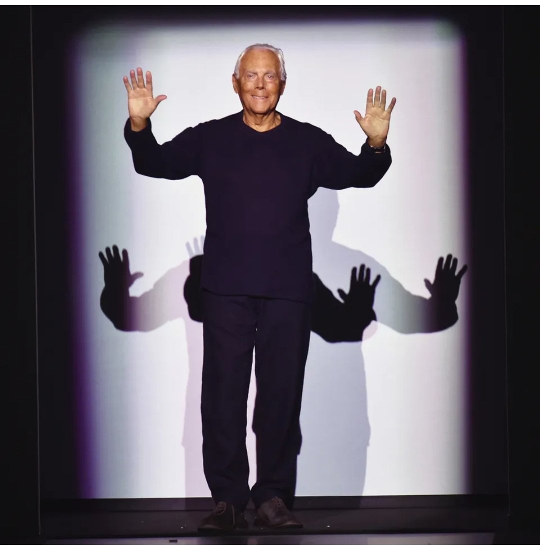 Paola__Breda's tweet photo. #GiorgioArmani 👑
#4settembre 2025 🥀

.            🖤

"... ne sono convinto,
 la semplicità è forza.
 Semplice non è mai
 il punto di partenza,
 ma sempre
 il punto d'arrivo." https://t.co/Tk38uPYCDv