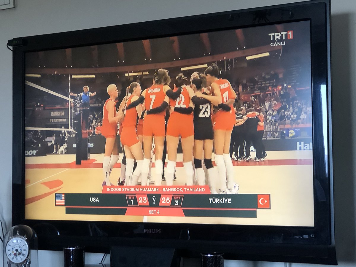 Türkiye 3 - Abd 1 
Sizinle Gurur Duyuyoruz, Atatürk’ün Kızları #FileninSultanları