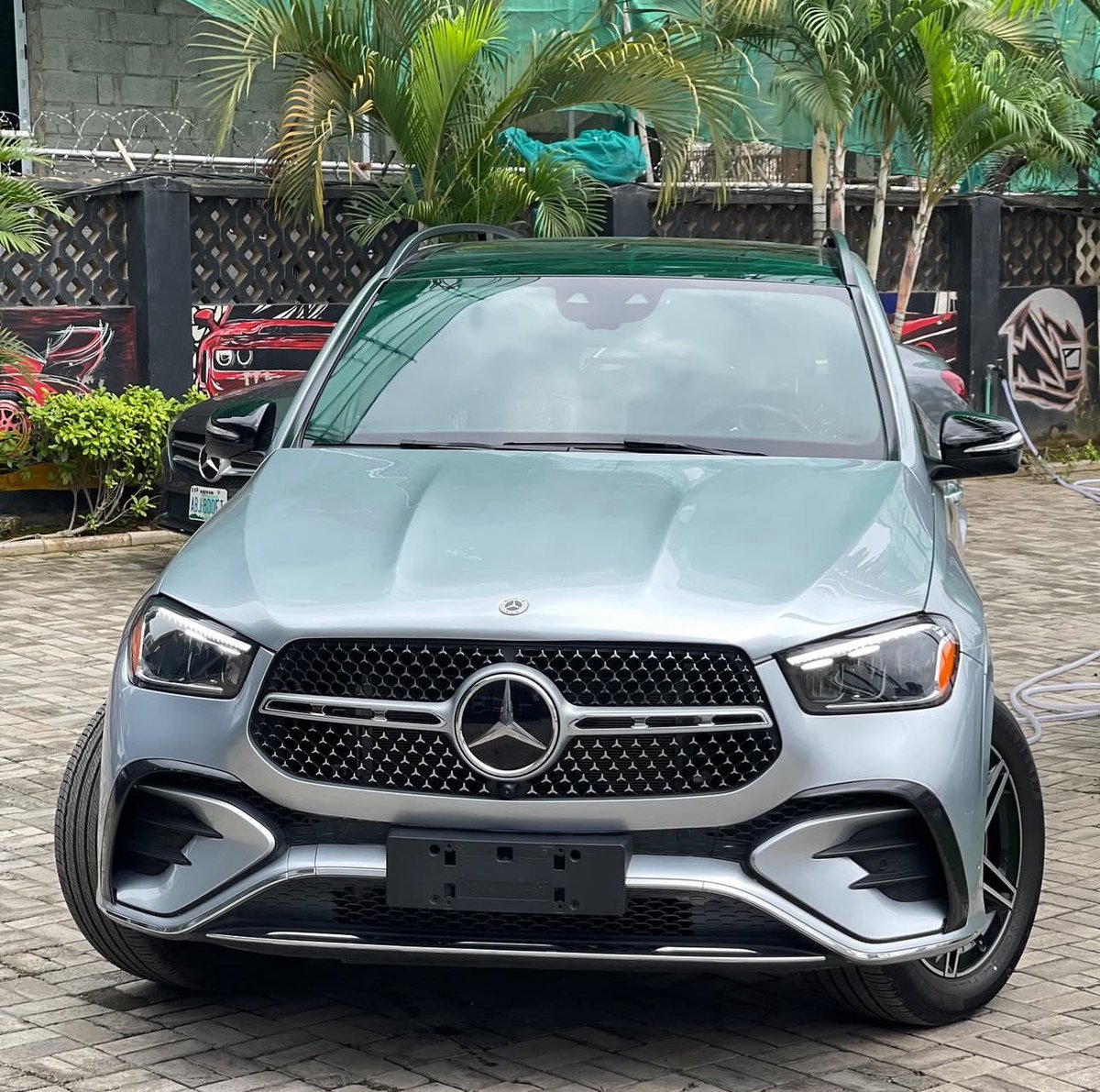 DaggashAutos's tweet photo. MERCEDES BENZ GLE450
Foreign used 2024 Model 
Original duty ☑️
🏷️145m
📍Abuja https://t.co/yO8ObBzJou