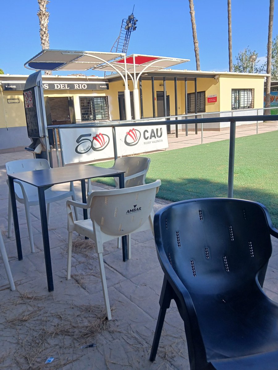 Hoy en el rio viendo entrenamiento CAU Valencia 🏉😎🏉
