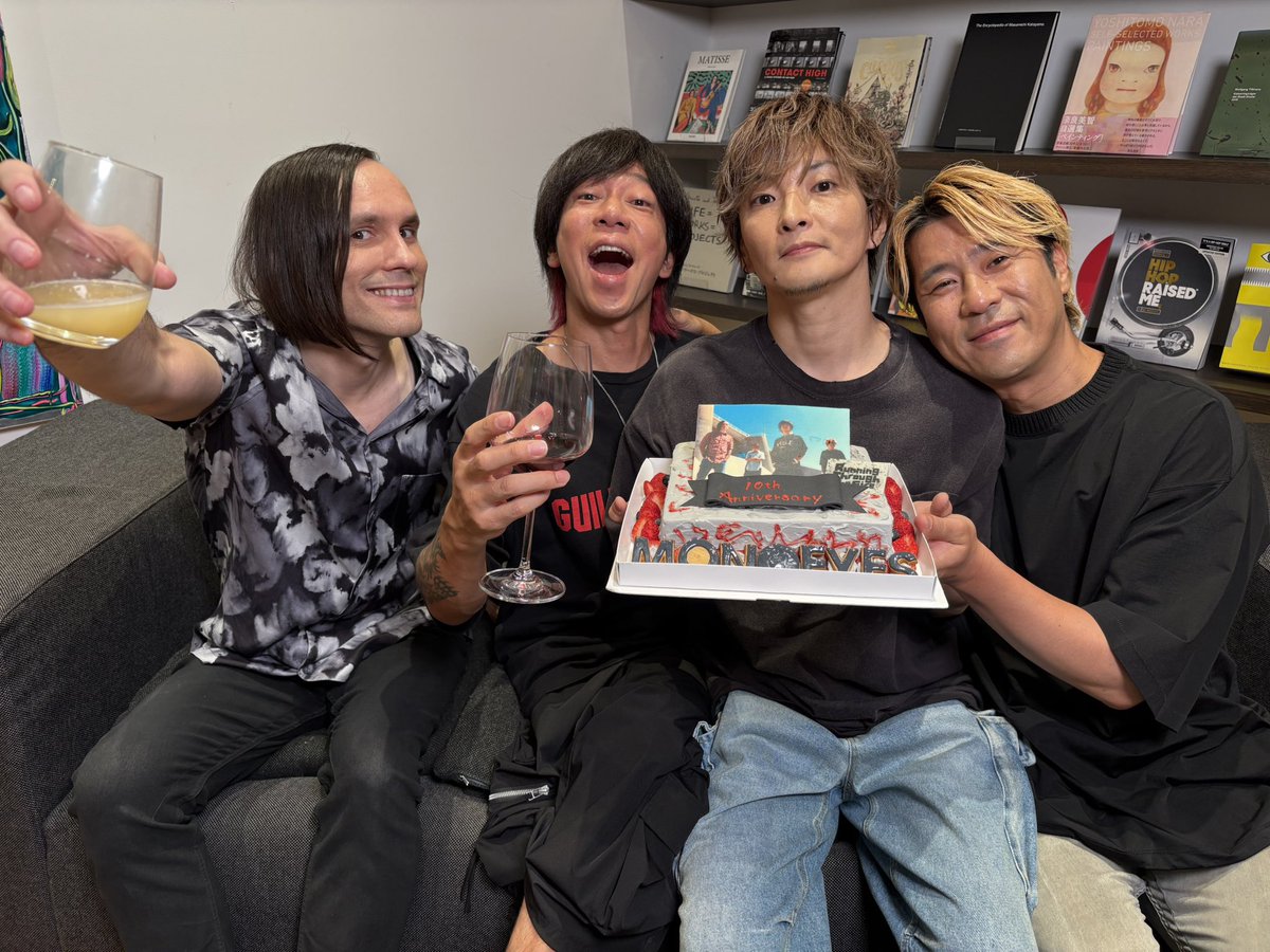 ell15garden's tweet photo. ありがとう
MONOEYES出会えてよかった
ツアー楽しみにしてます

そしてこれからもよろしく⭐︎
#MONOEYES https://t.co/k4G9slDTmE