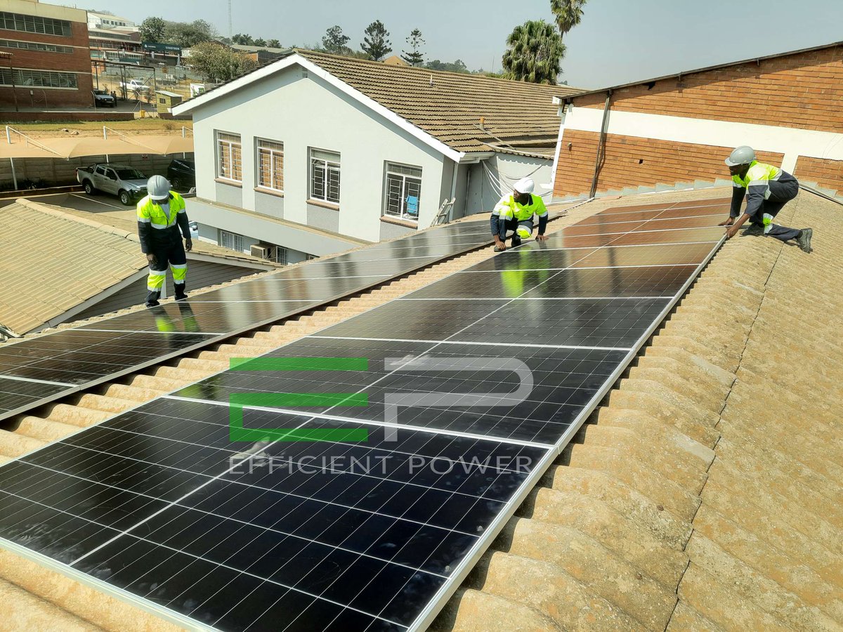 PowerEfficient's tweet photo. 8kW Deye Solar Power System with 10.4kWp and 25kWh battery bank. Happy client https://t.co/ysunRL3SIH
