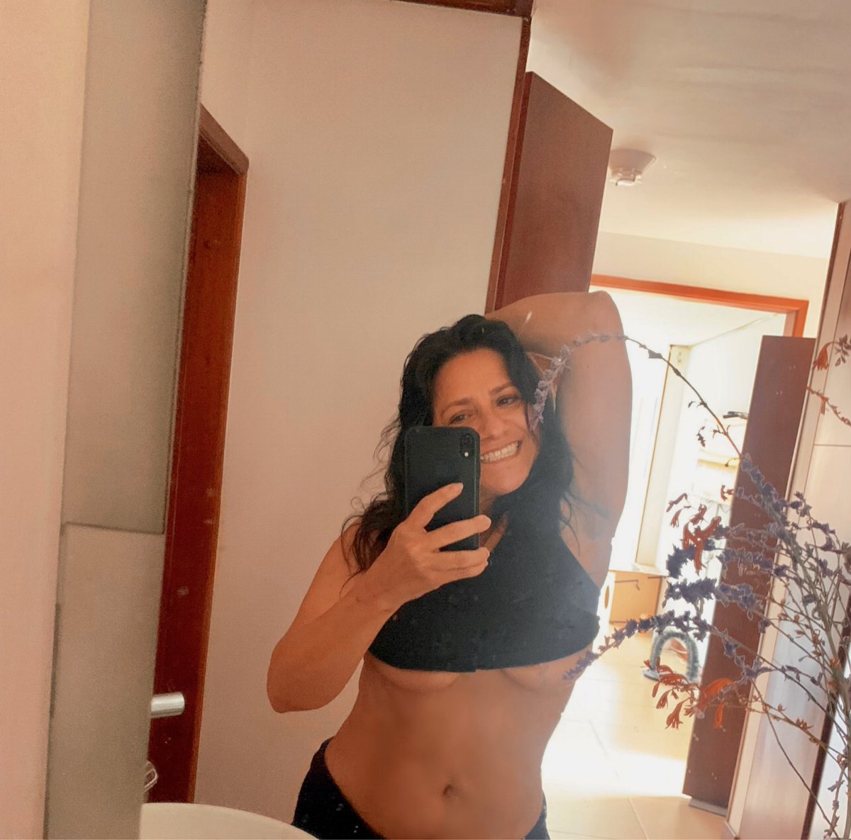 dra_dianabustos's tweet photo. Buenos días Y si ya me sigues en x… ahora también puedes acompañarme aquí en mi nuevo Instagram.
Un espacio para conocernos más https://t.co/jnE3Zp6aCU https://t.co/mk7ebGmMoH
