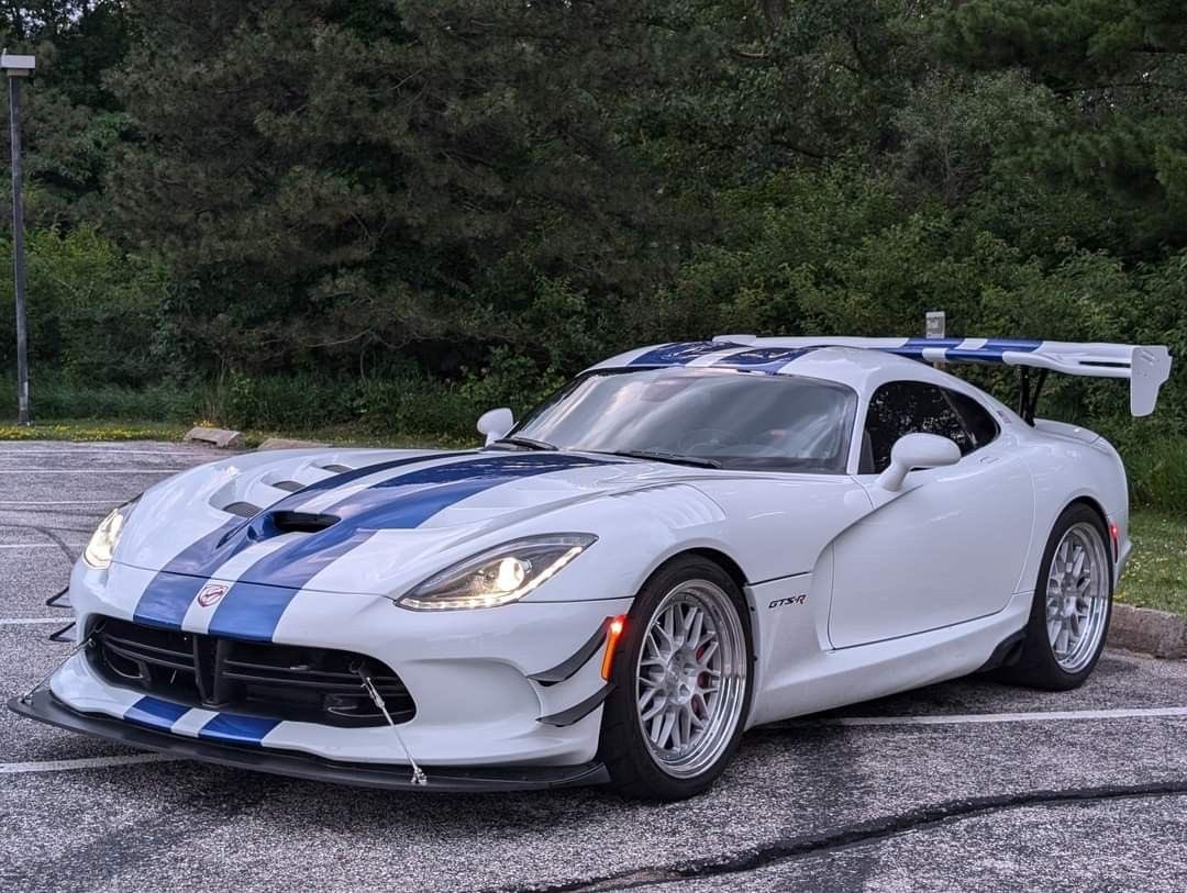 Bryan Kay (@bryank200) on Twitter photo The Dodge Viper GTS-R 🔥 The Dodge Viper GTS-R 🔥