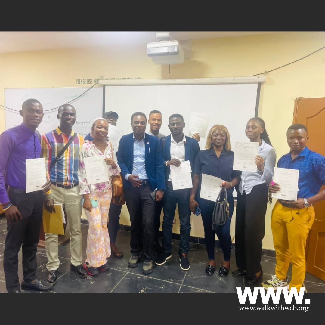 WalkWithWeb's tweet image. @WalkWithWeb &amp;amp; Sierra Leone Public Archives launched the SLPA website! Expanding global access to Sierra Leone’s heritage with support from government ministries (@Presidency_SL), @SSHRC_CRSH, @BritishLibrary, @Worcester_Uni, Dragen Lab, @TubmanInstitute

sierraleonepublicarchives.gov.sl