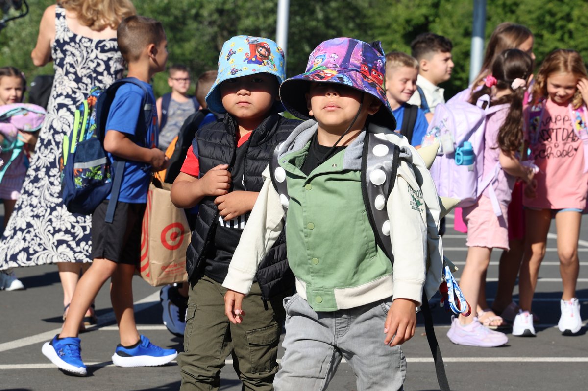 First day, endless possibilities. ✏️ #BackToSchool