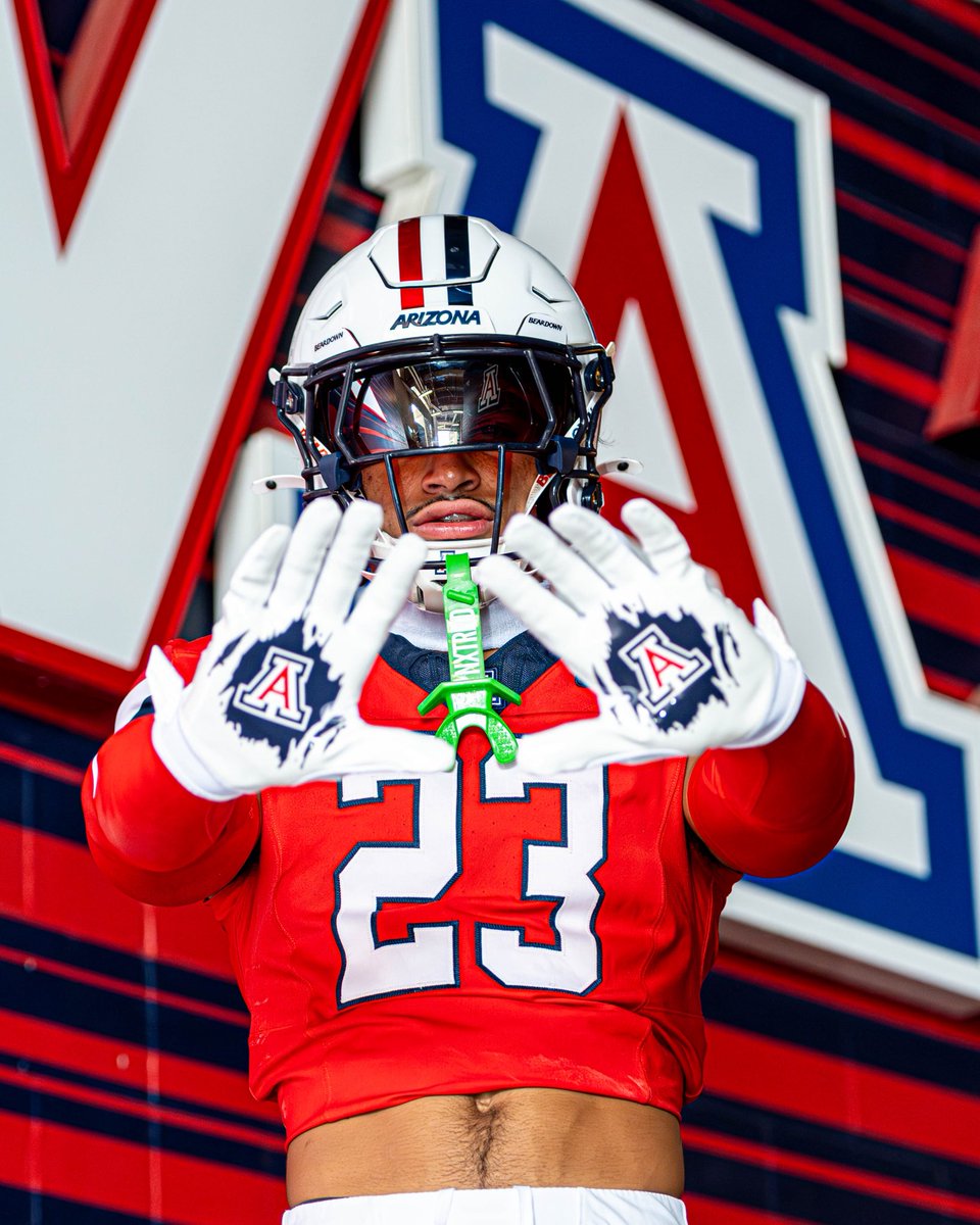 ArizonaFBall's tweet photo. Week 2 THREADS 🔴⚪️ 
#Redline https://t.co/S4M5xoLNVH