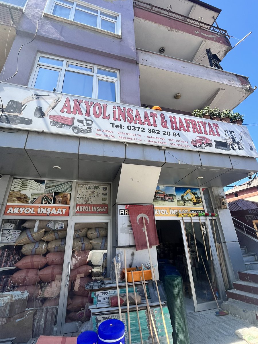 ZONGULDAK İLİ ALAPLI İLÇESİ MOLLABEY KÖYÜNDE ALİ AKYOL ÜZERİNE KAYITLI 0372 382 2061 NUMARALI HATTA AYLARDIR TURKCELL SÜPER ONLİNE İNTERNET YOKTUR. DEFALARCA ARIZA İHBARI YAPILDIĞI HALDE ARIZAYA ÇÖZÜM ÜRETİLMEDİ. İletişim no: 0539 6119178
